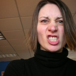 10 frasi per calmare una donna arrabbiata